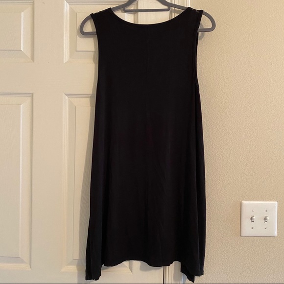 Cover up - Picture 3 of 3